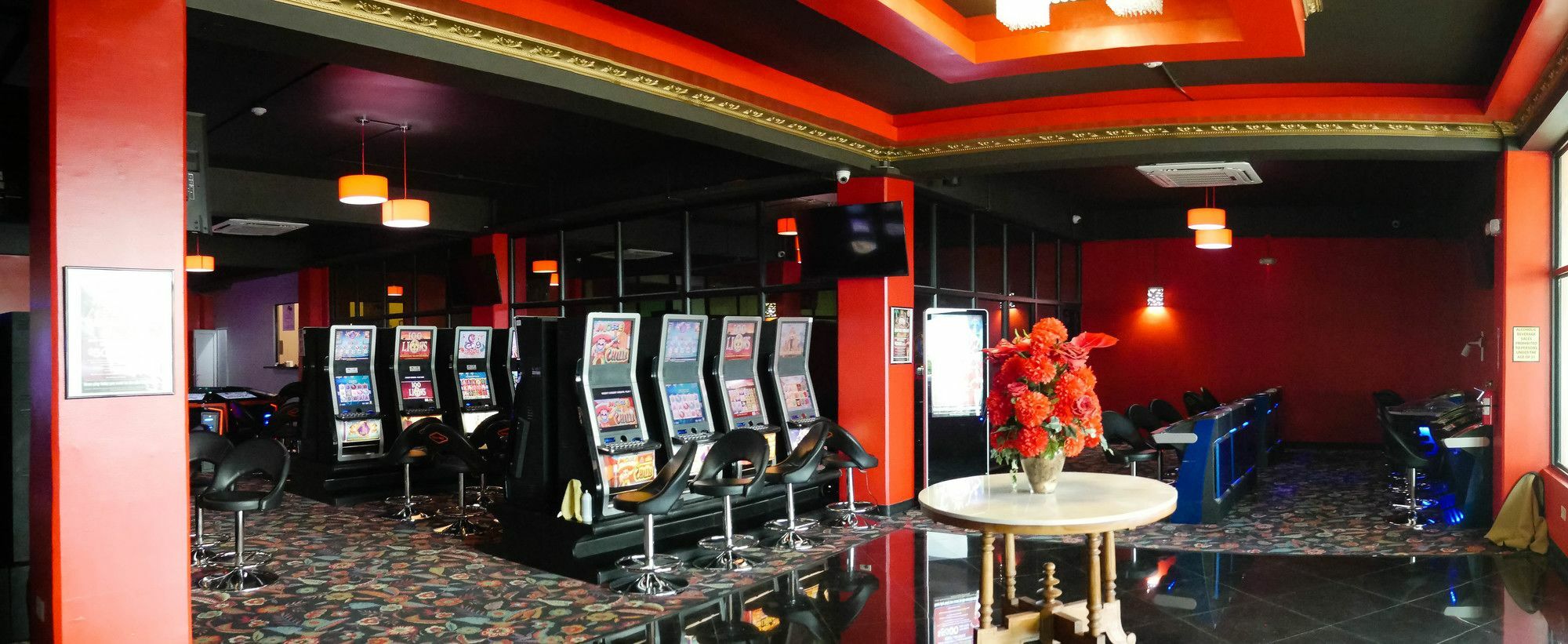 Saipan Vegas Resort Bagian luar foto